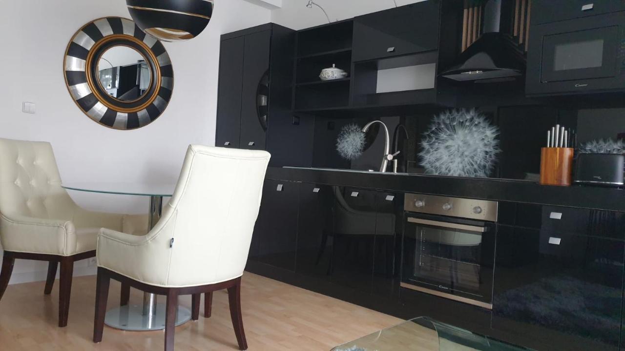 Kvetinovy Apartman A3B V Chomutove Luaran gambar